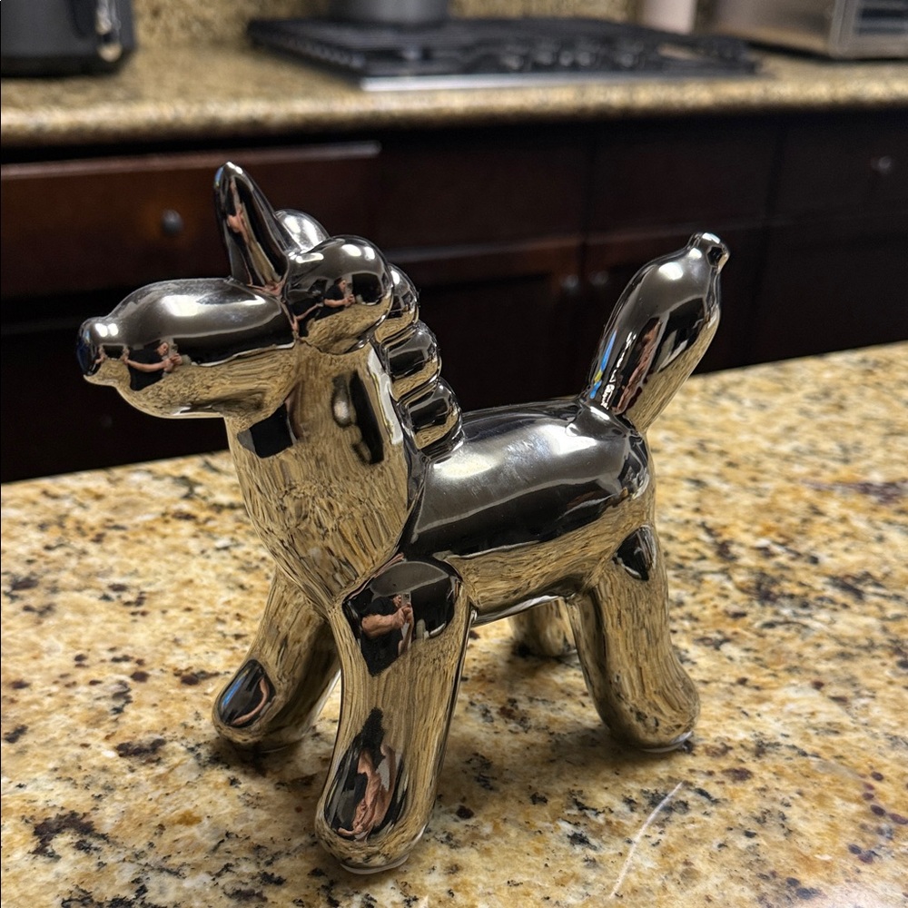 Silver Unicorn Figurine - Picture 3 of 4